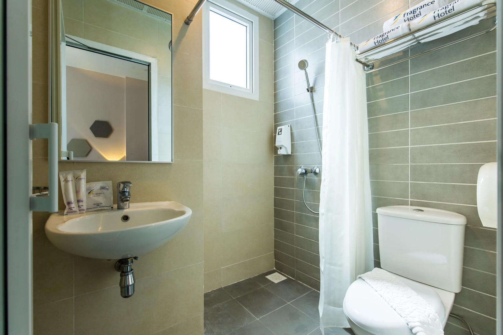 ibis budget Singapore Imperial