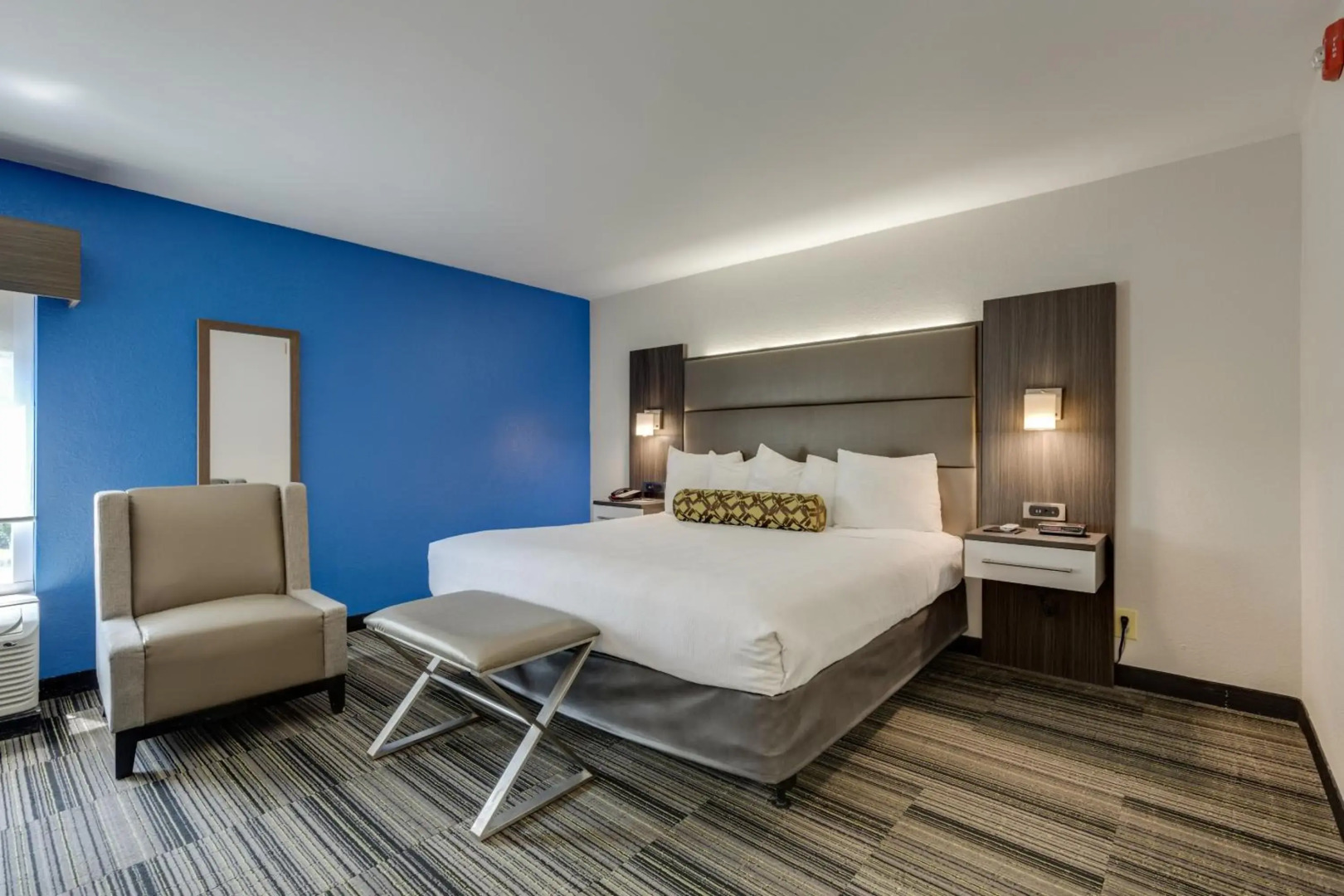 The Alexis Inn & Suites - Nashville Airport