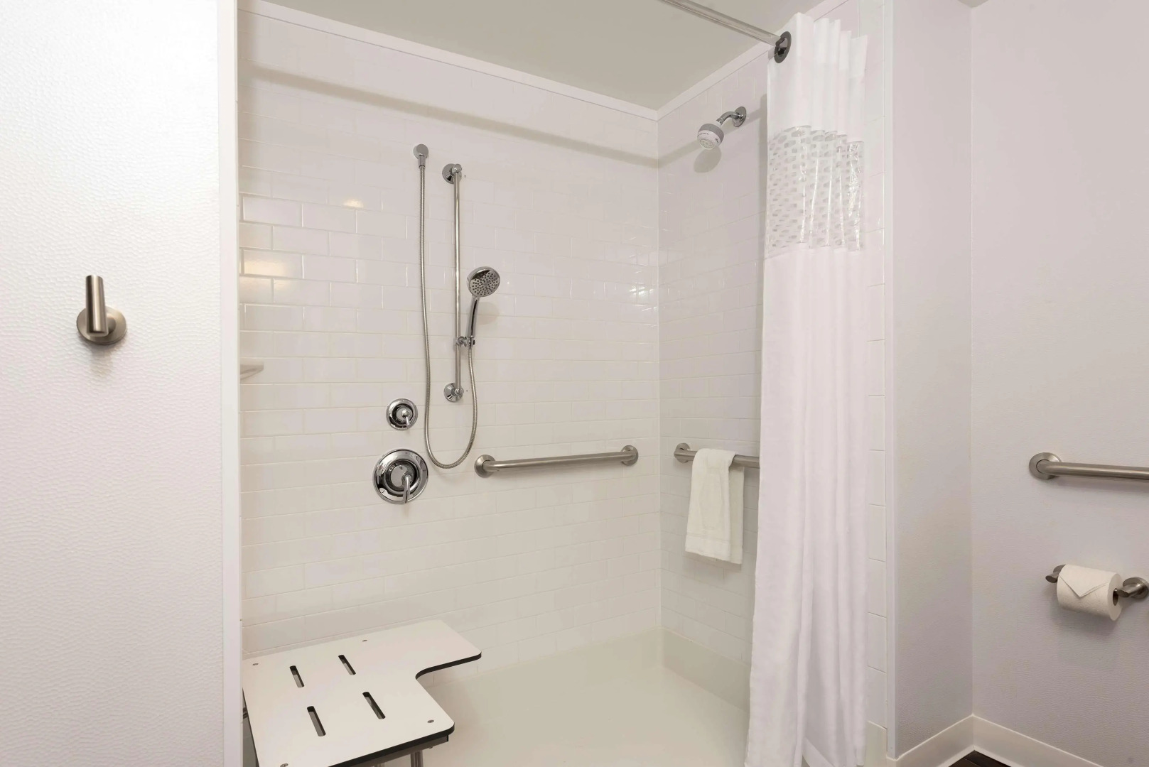 Hampton Inn & Suites Chicago Schaumburg