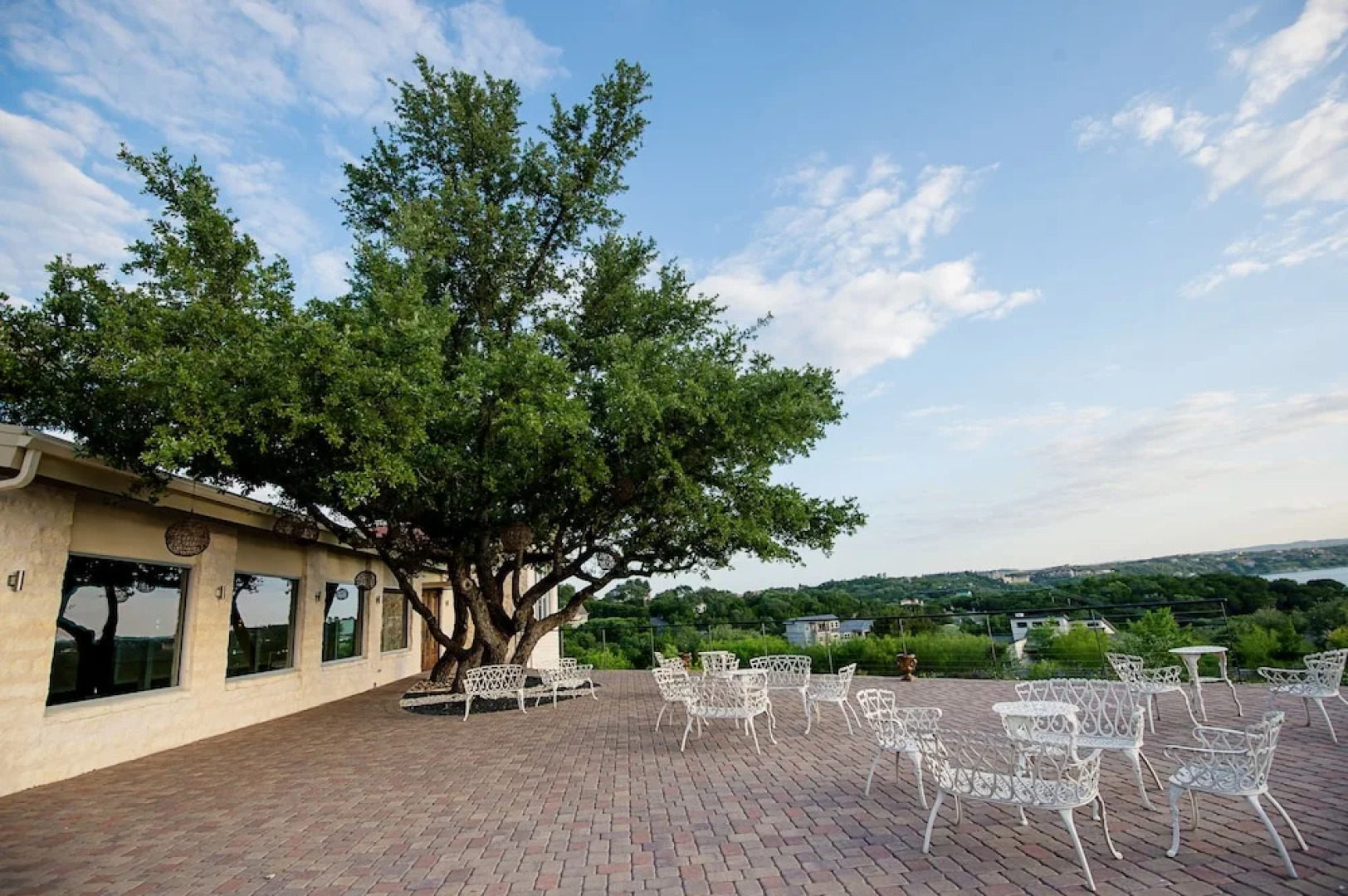 Vintage Villas Hotel & Events