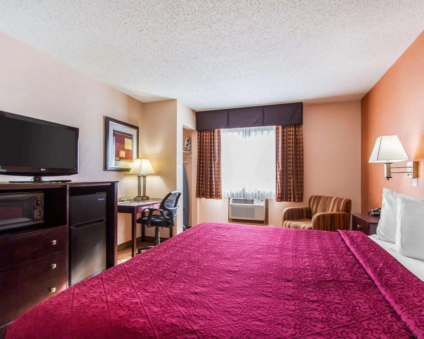 Quality Inn & Suites Ottumwa North