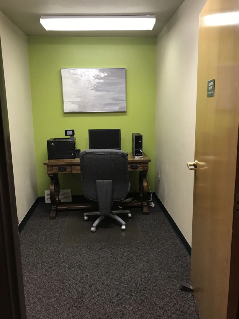 Extended Stay Airport