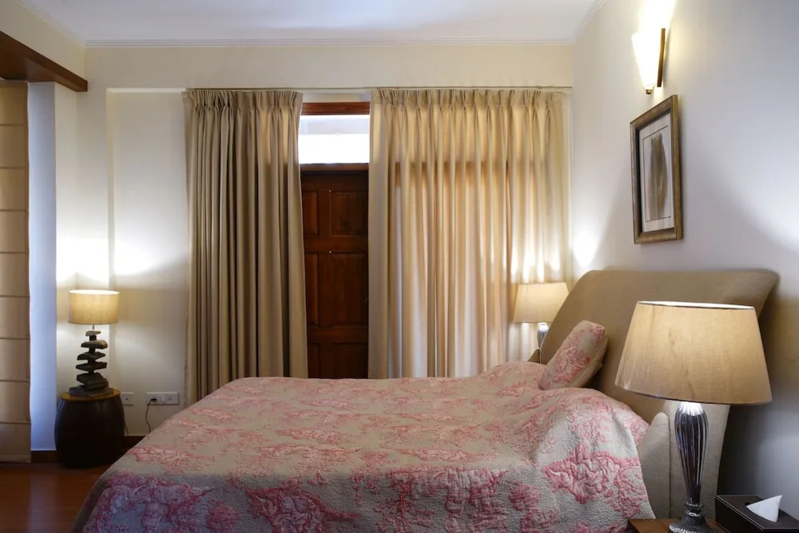 The Manor - Best Service Apartments