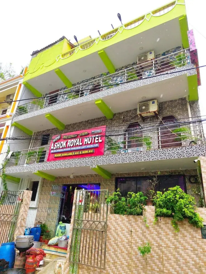Hotel Ashok Royal