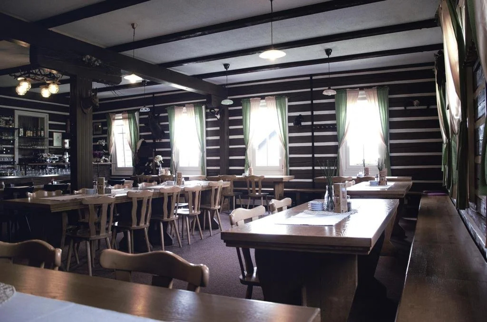 Penzion a restaurace Sokolí boudy