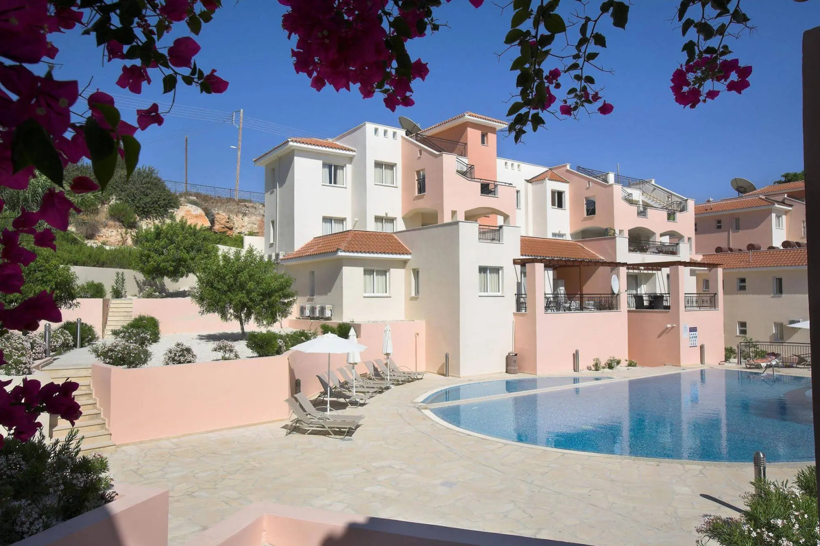 Chloraka Terrace Apartments