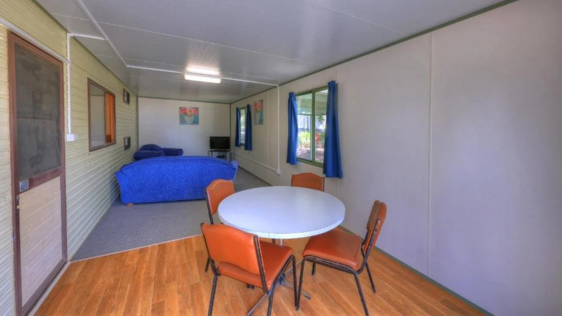 Lake Hume Holiday Park