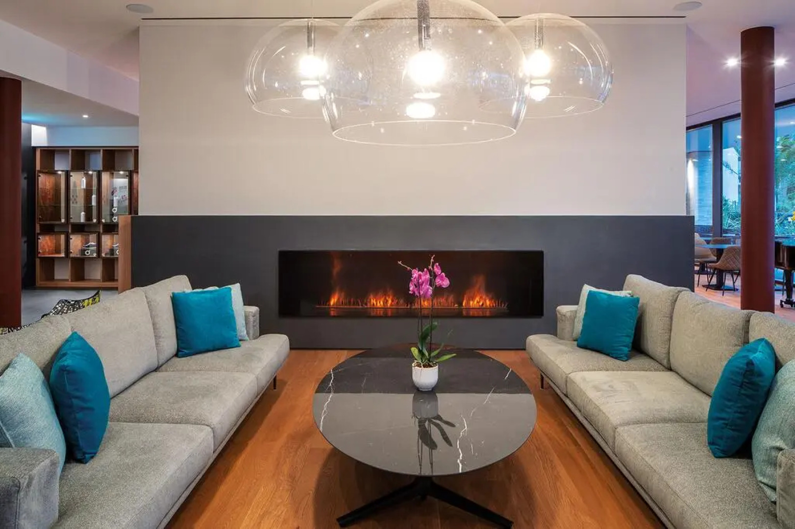 Hotel & LOUNGE LAGO MAGGIORE