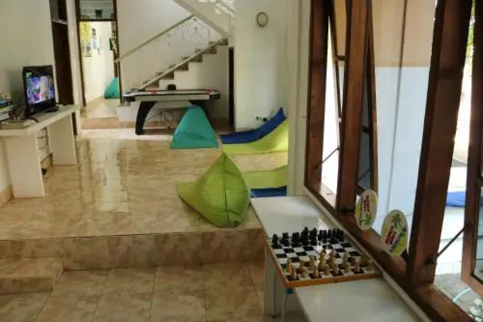 Beachbums Berawa Hostel