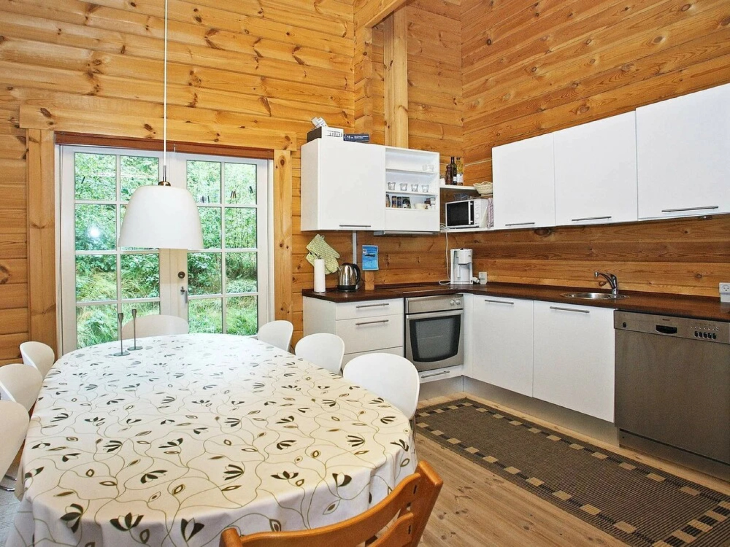 Wonderful Holiday Home in Saeby Jutland With Whirlpool