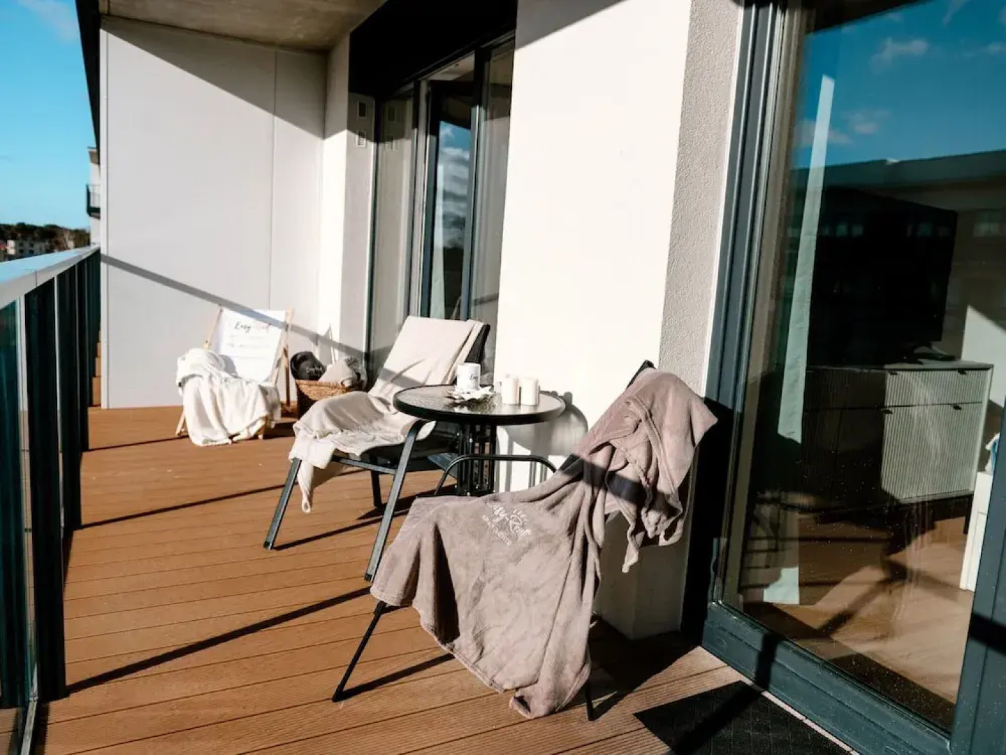 Apartment in Dziwnow by the River & Beach