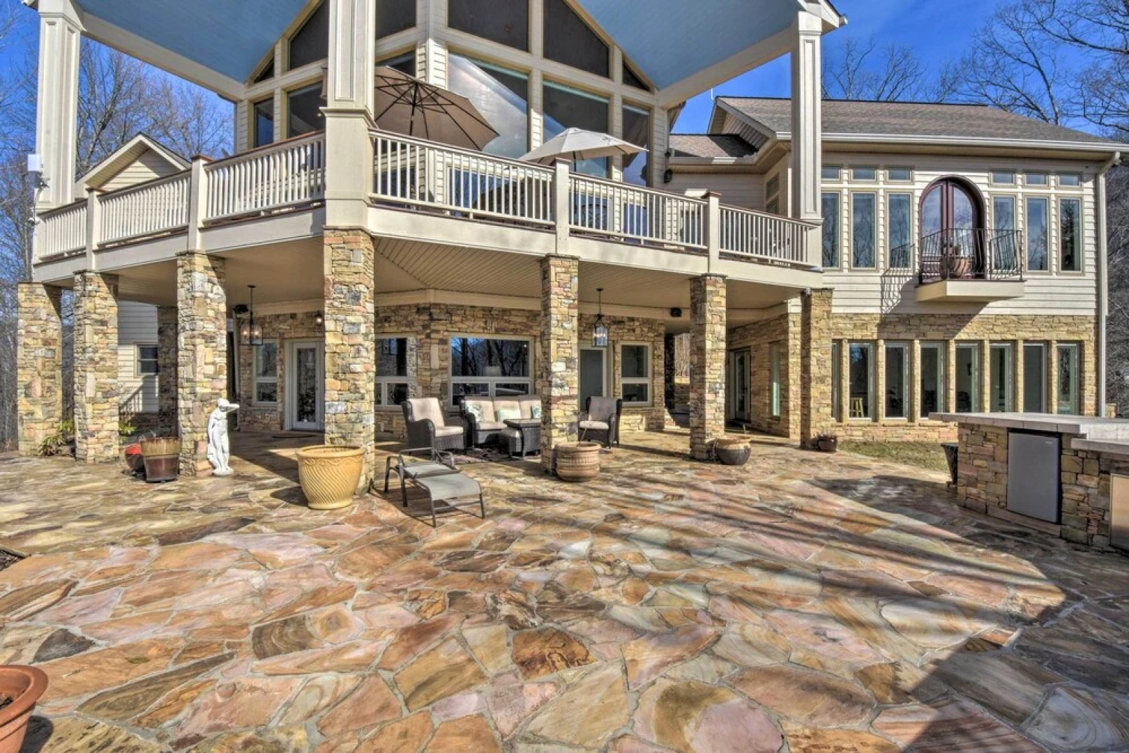 Cozy Vacation Rental Near Lake Chatuge!