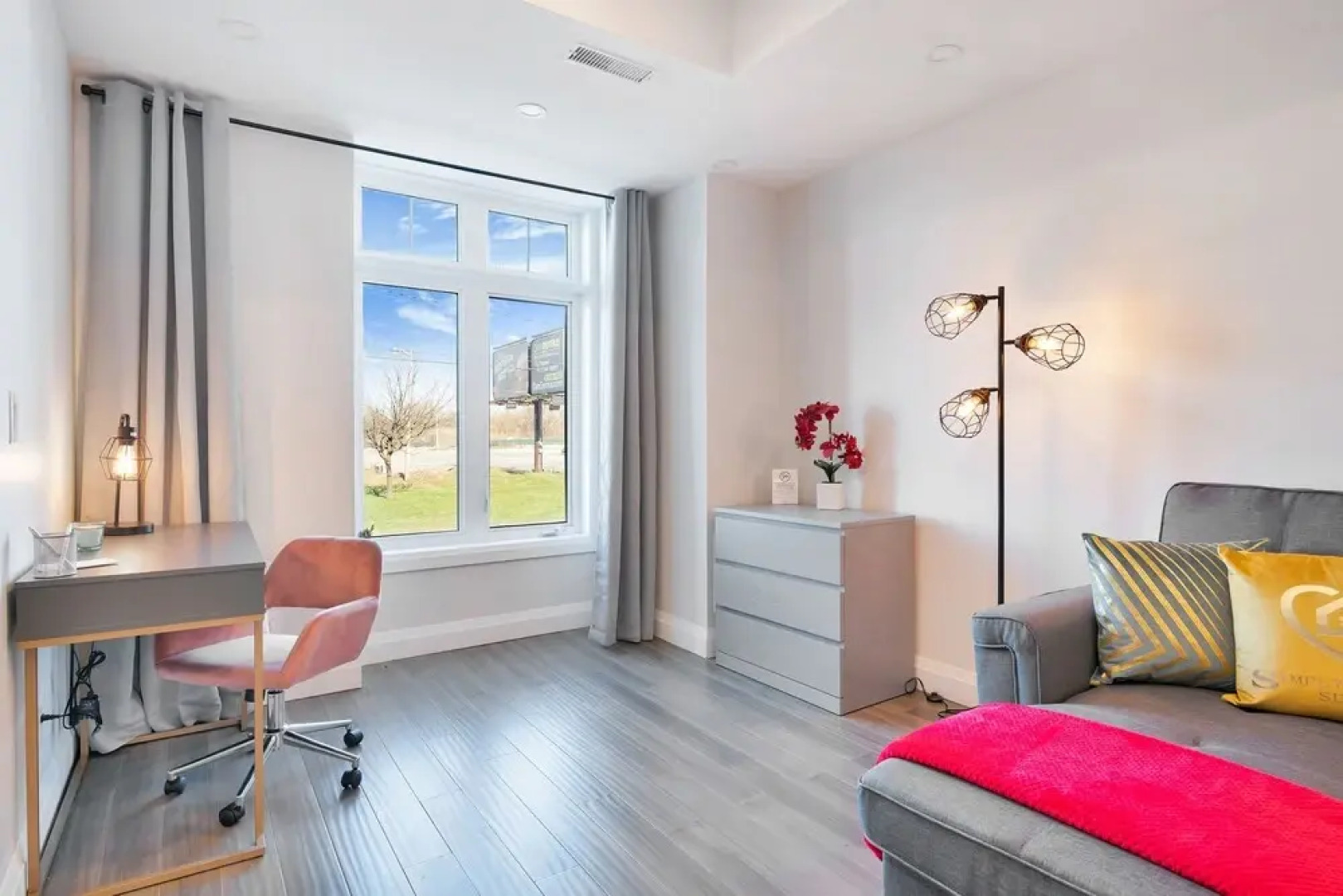 Marvelous New Townhomes for 16 guests