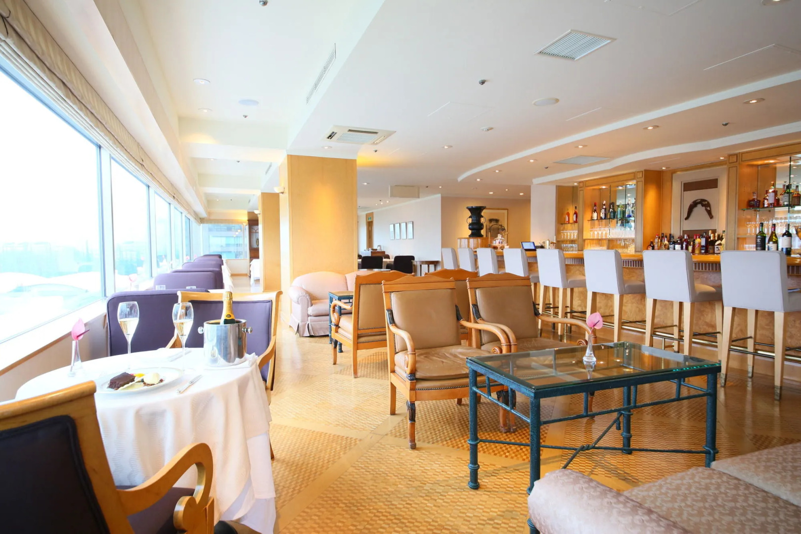 Отель Allamanda Aoyama