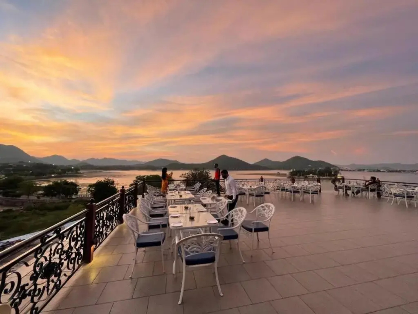 OYO 2700 Hotel Inder Prakash