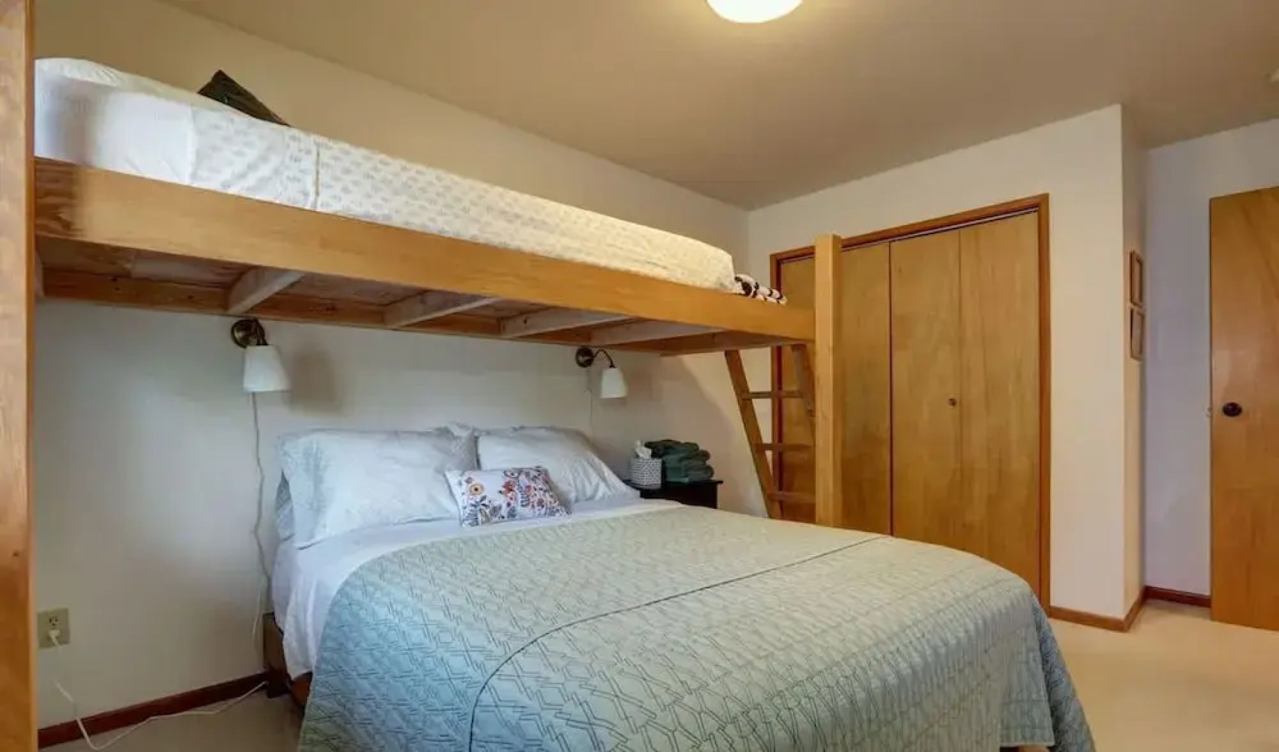 Slopes Spokes Alaska Large HOT TUB