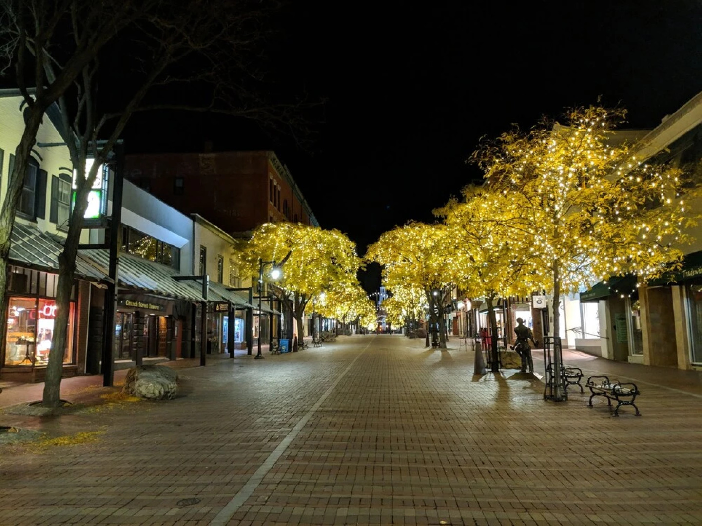 Heart of the Village Inn