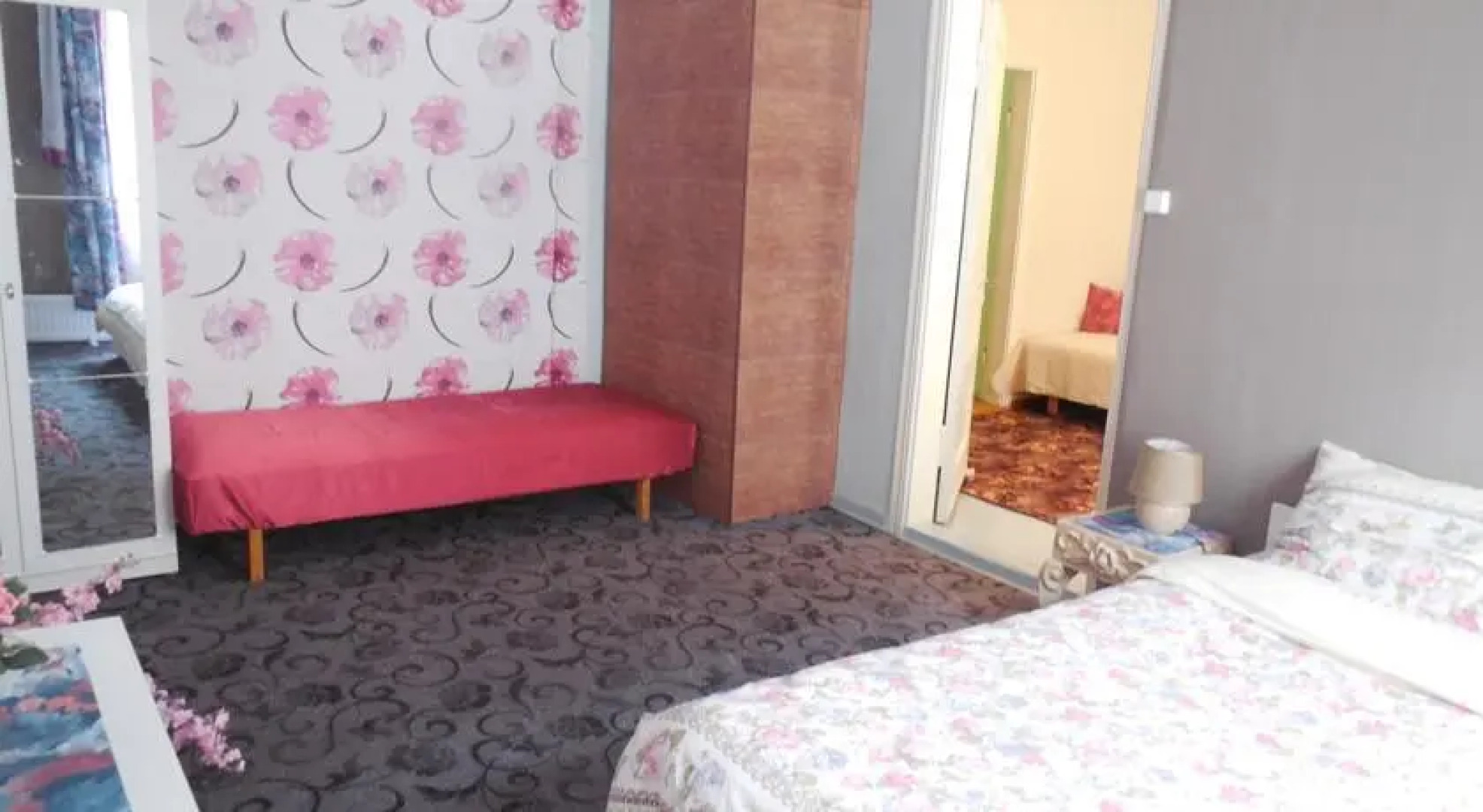 Posti Guest Apartment