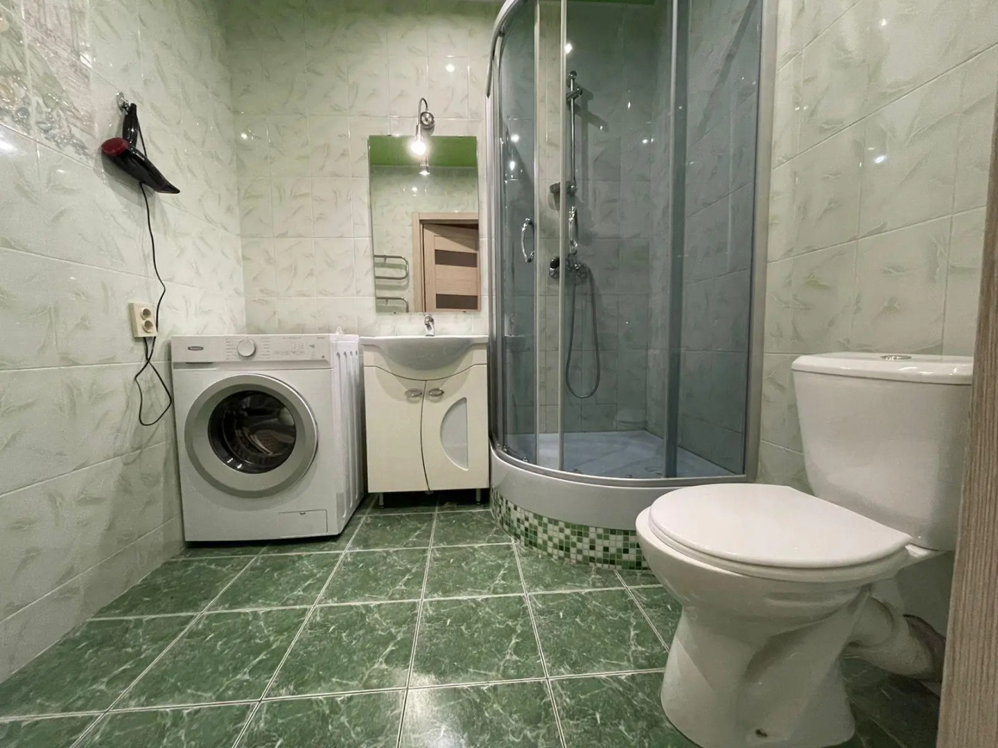 Hanaka (Ханака) на улице Октября