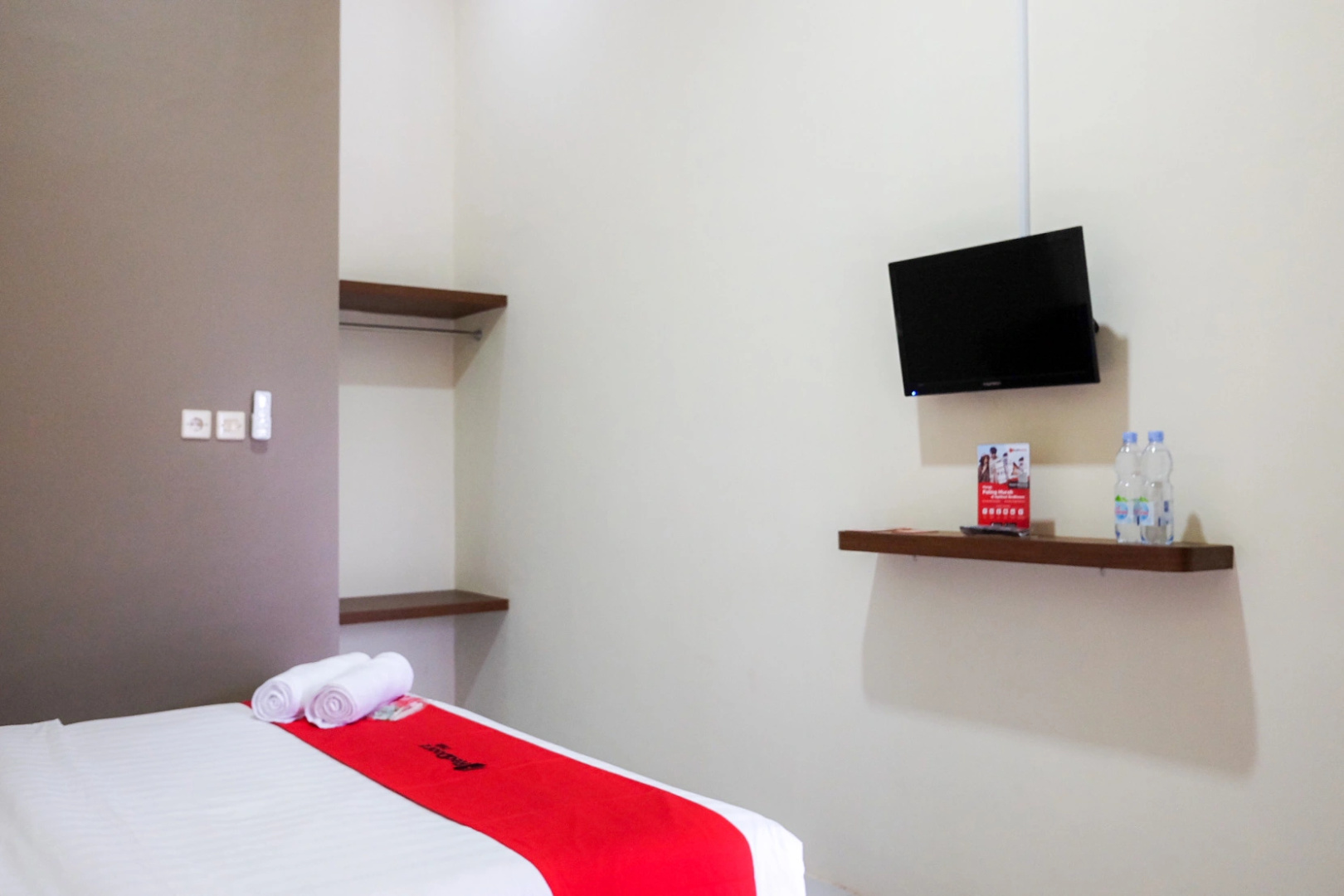 RedDoorz Syariah near Exit Tol Pemalang Comal 2