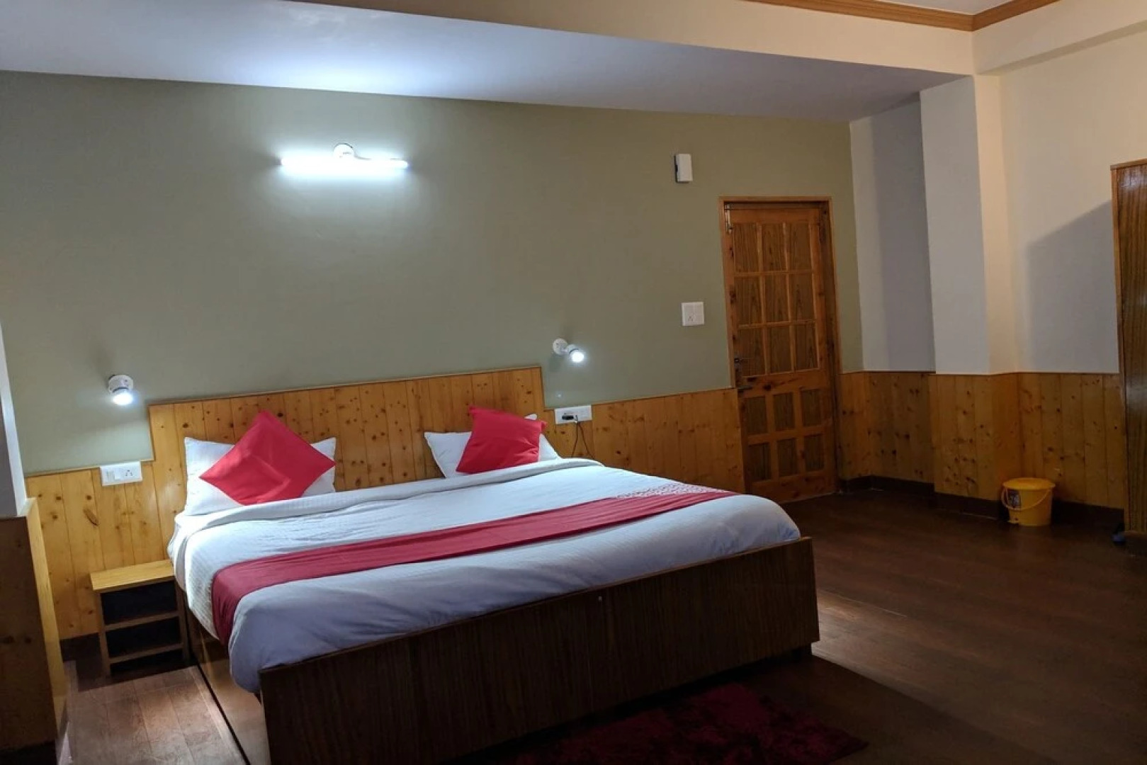 OYO 24399 Mashobra Valley Resort