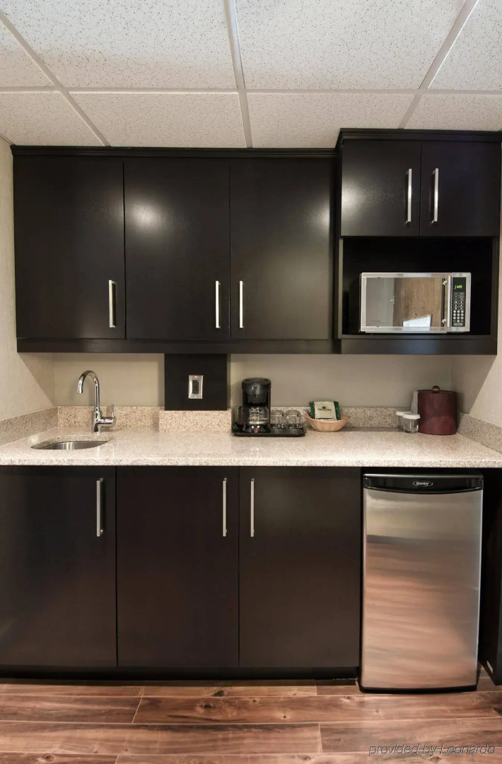 Hôtel Chateauneuf Gatineau—Ottawa