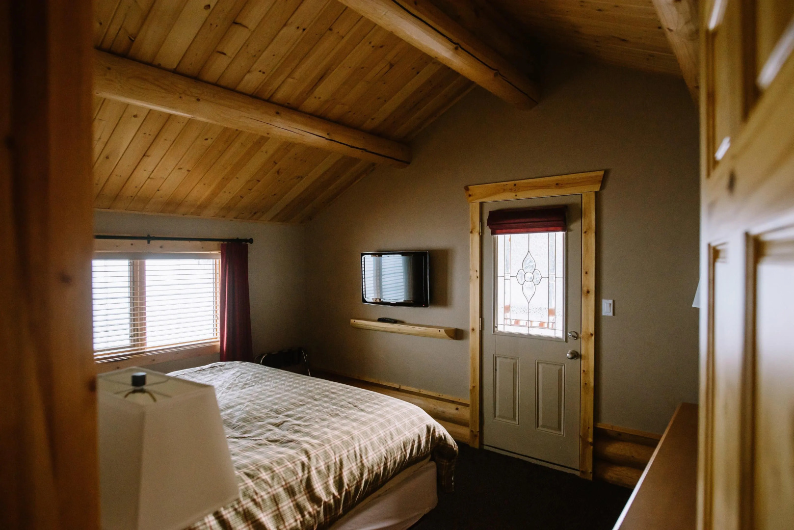 Miette Mountain Cabins