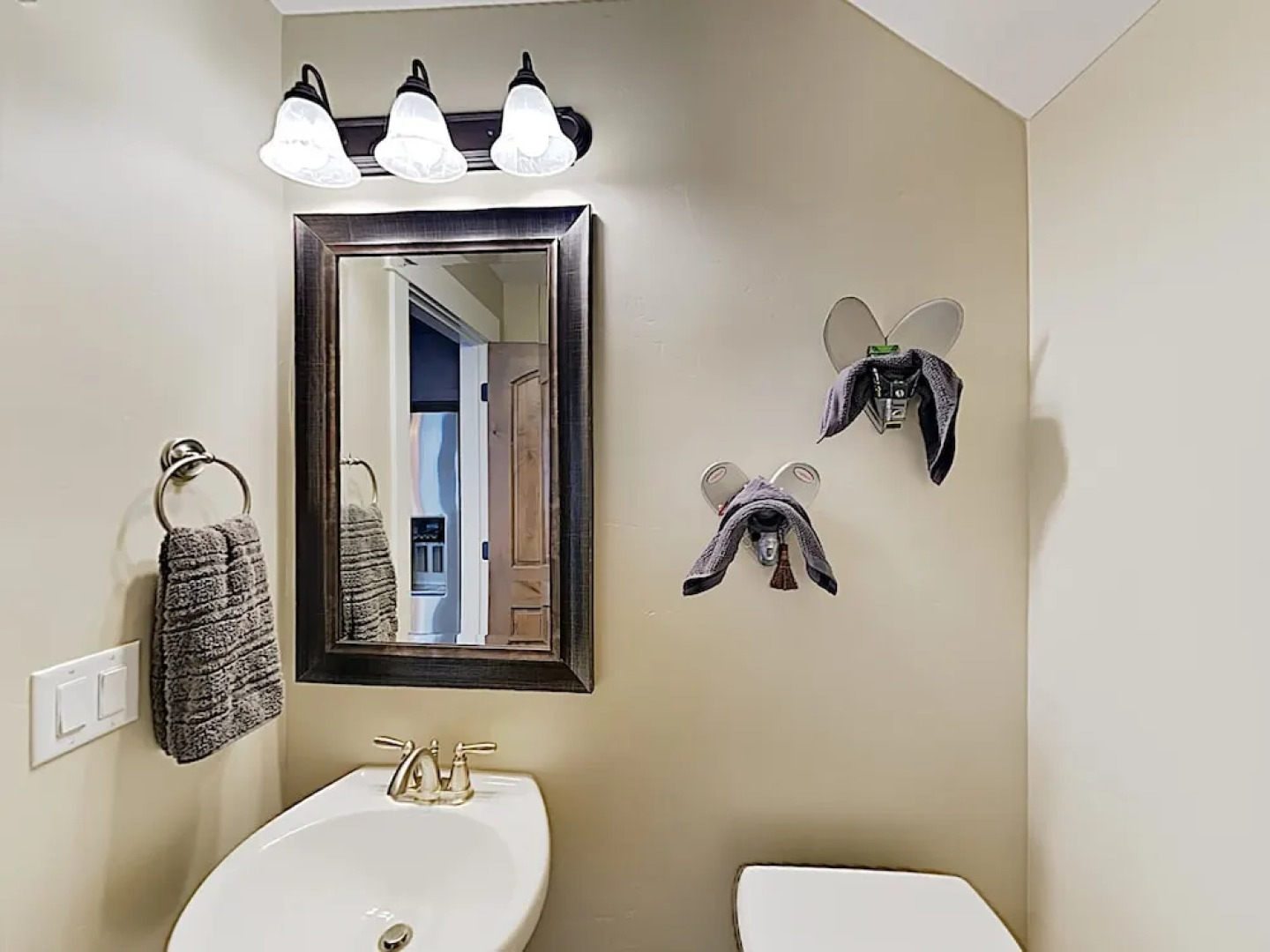 13612 North Hillclimb Lane Townhouse 3 Bedrooms 2.5 Bathrooms Townhous