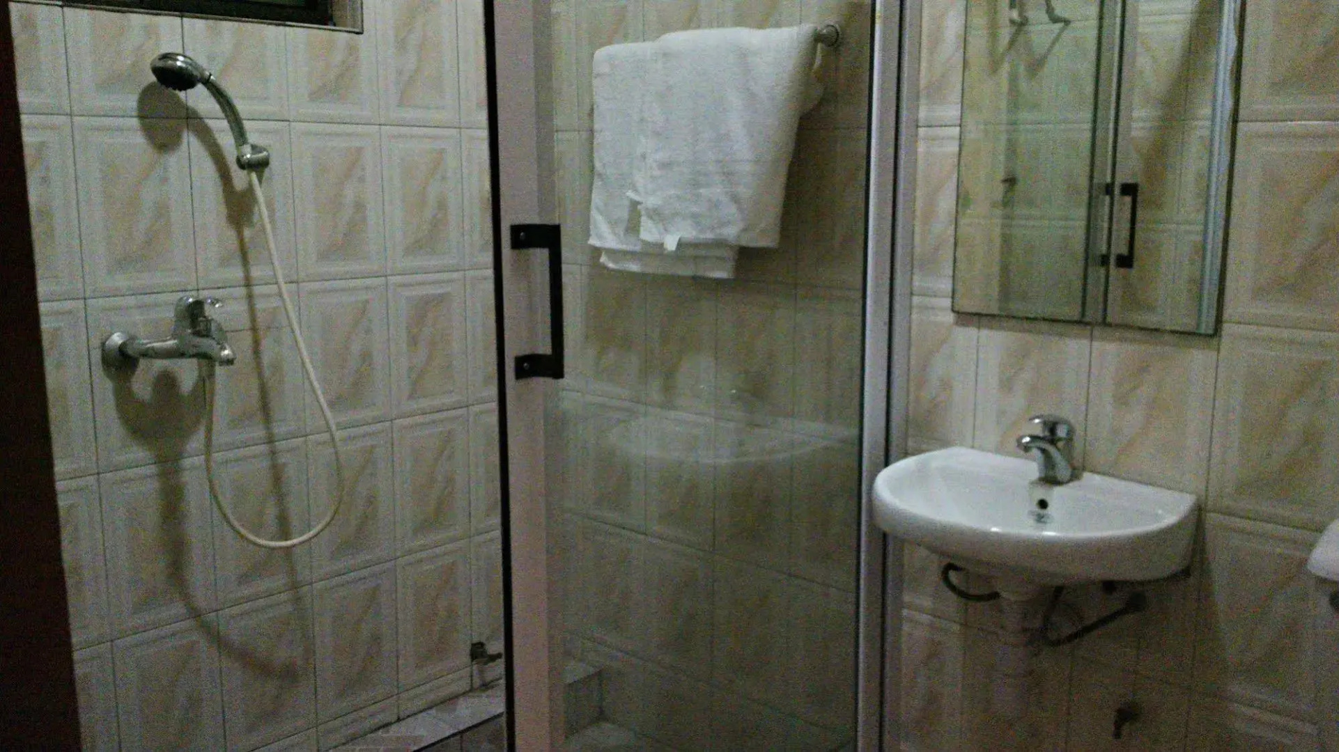 Takoradi Standard Hotel