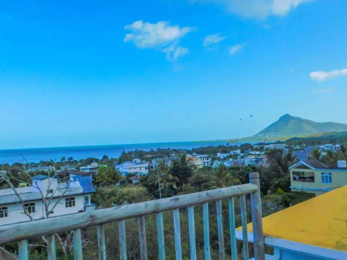 Tulsi Apartment & Studio