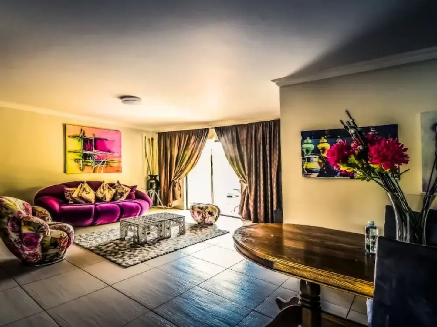 ANEW Hotel & Convention Centre OR Tambo