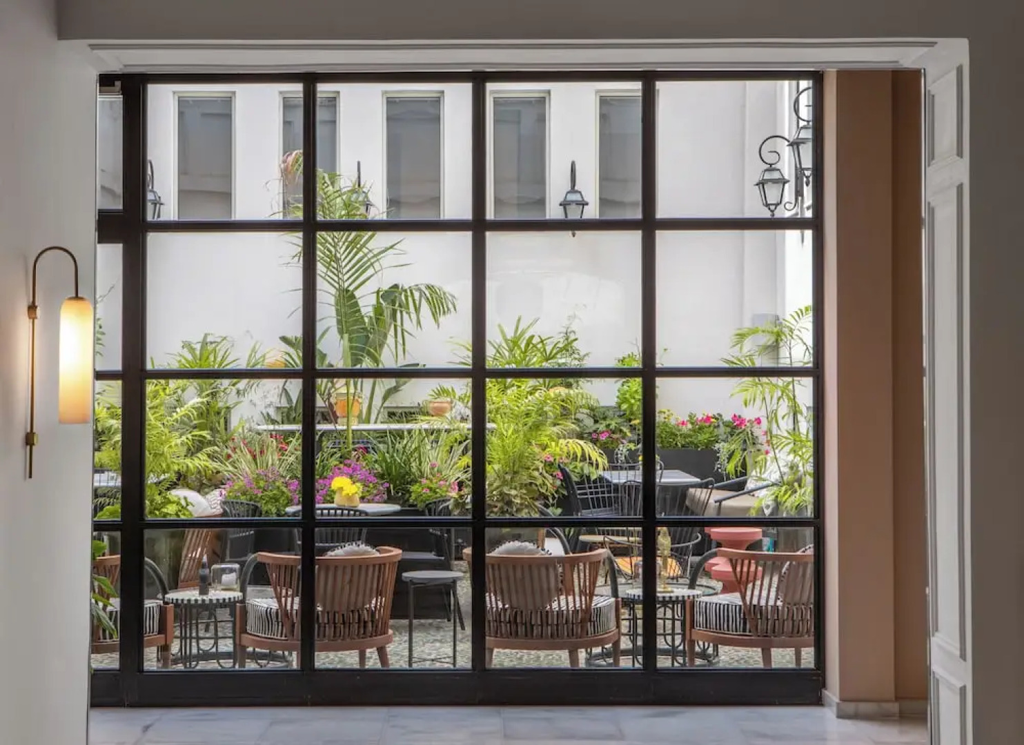 Rephael House Boutique Hotel