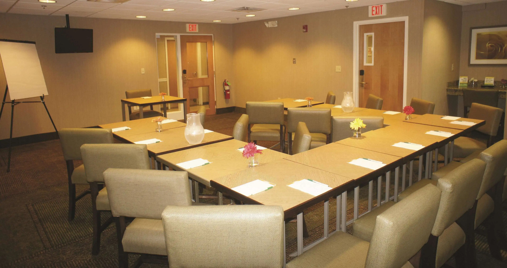 La Quinta Inn & Suites by Wyndham Boston Somerville