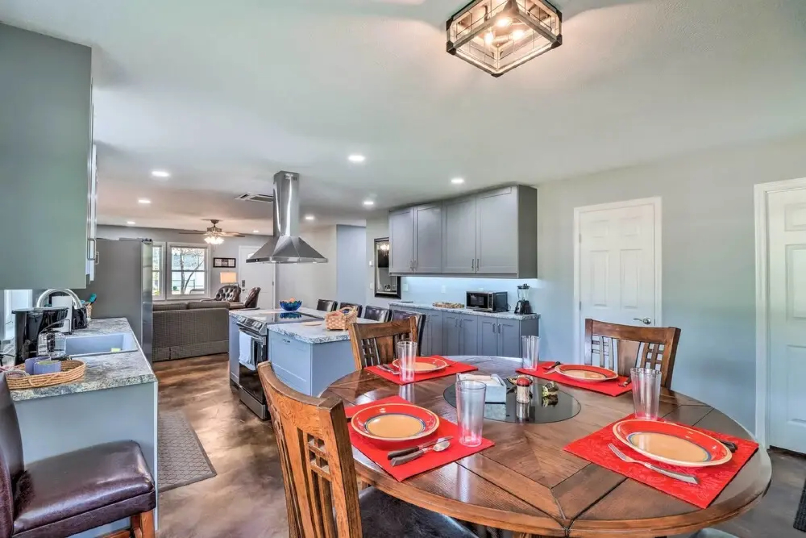 Newly Built Cotter Home, Great Fishing Nearby