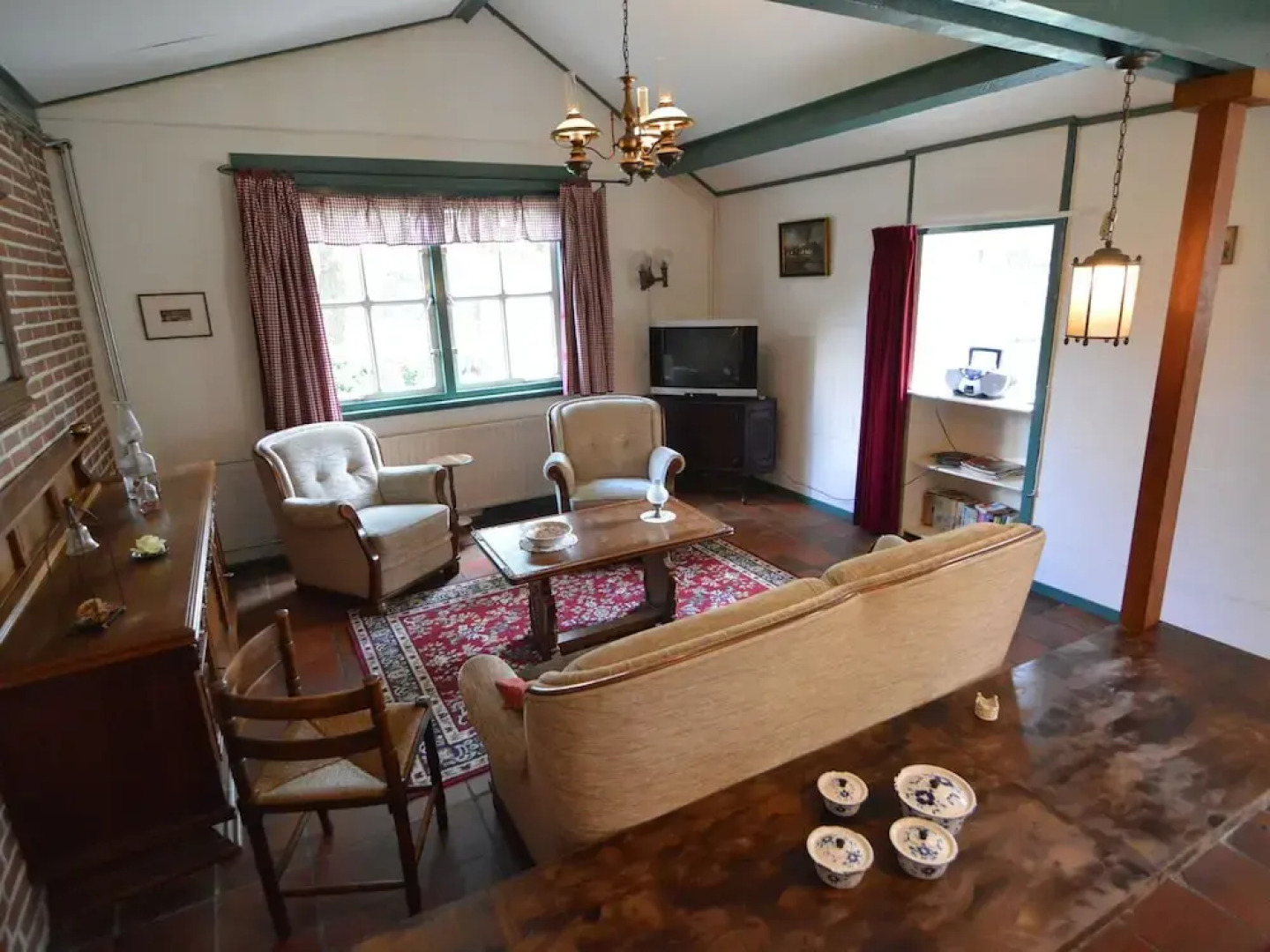 Cozy Holiday Home in Bergen op Zoom with Garden