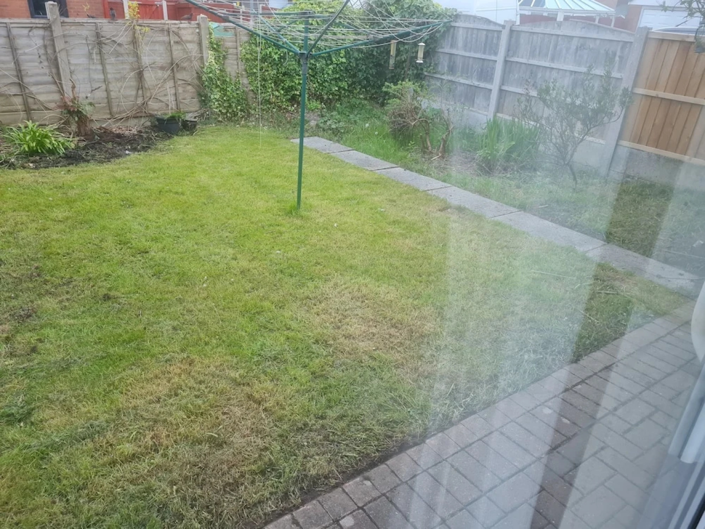 Immaculate 3-bed House With Free Parking in Bolton