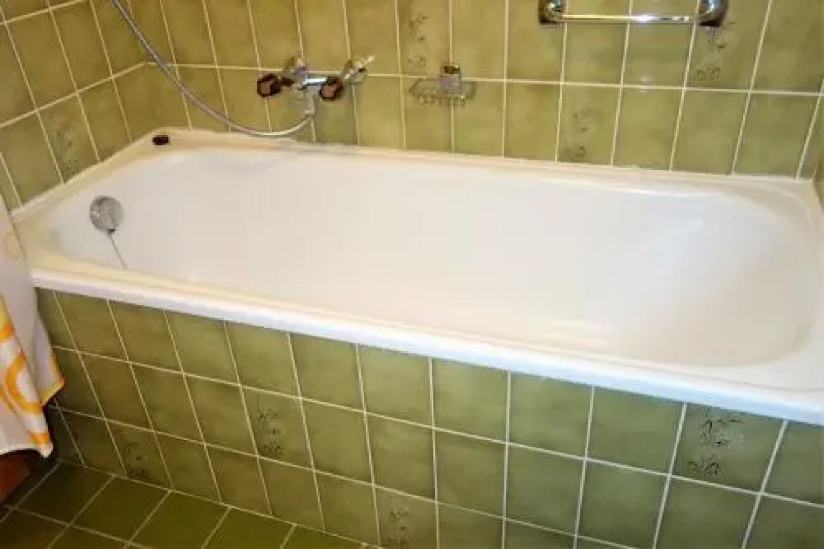 Iris CONFORTABLE & PLEASANT apartments