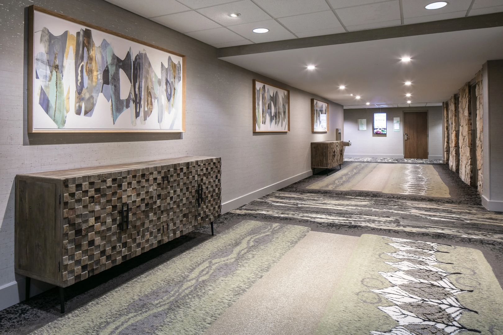 HOLIDAY INN HTL STES NORTHWEST by IHG