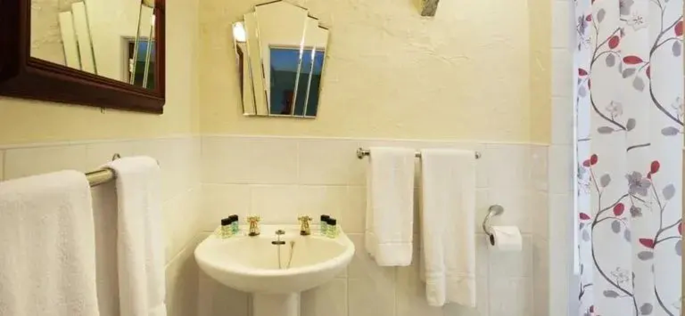 Tinhay Mill Guest House