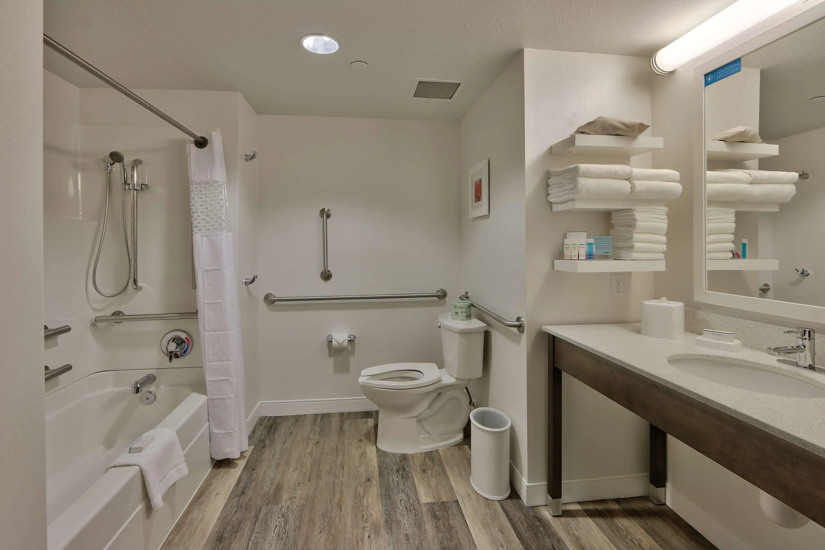 Hampton Inn & Suites Albuquerque Airport