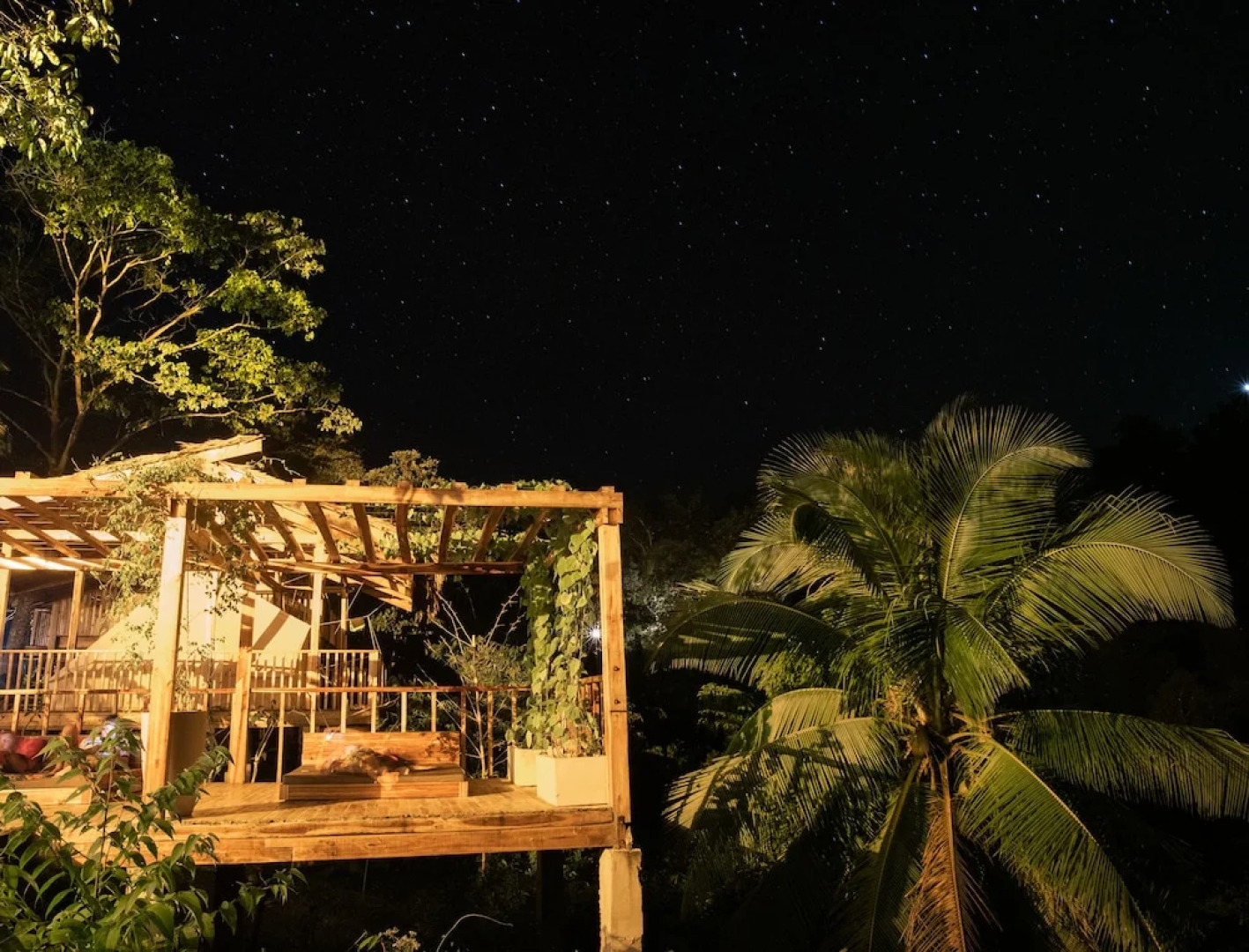 Beso Hilltop Retreat - Hostel