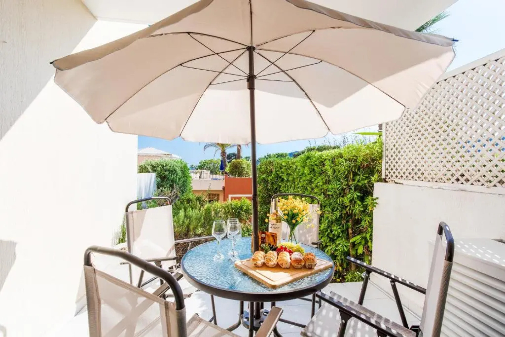 L'ANGE GARDIEN III AP4293 By Riviera Holiday Homes