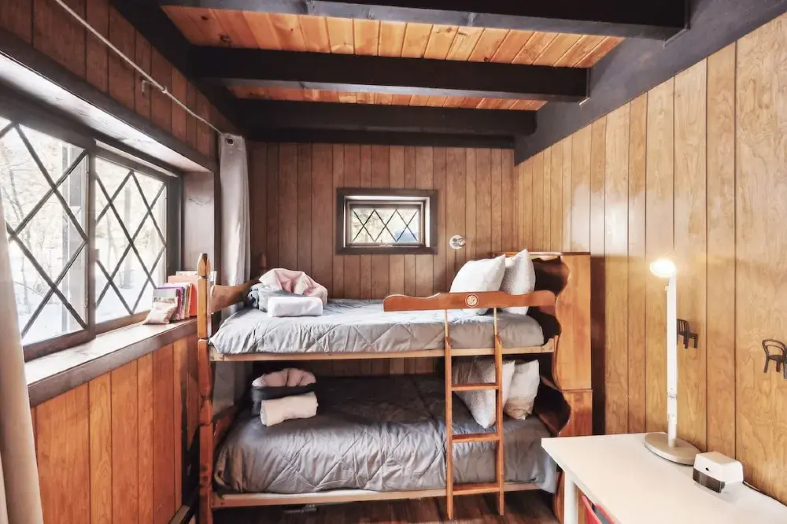 Charming Alpine Retreat Near Attitash Ski Mountain 3 Bedroom Chalet