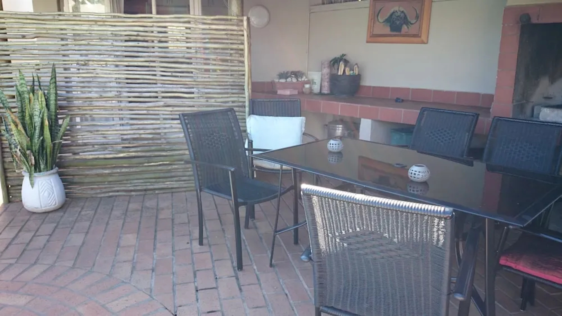 At Eezzze Riversway Self Catering