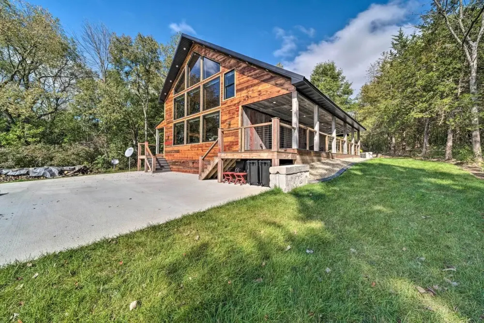 Galena Cabin w/ Wraparound Porch & Game Room!