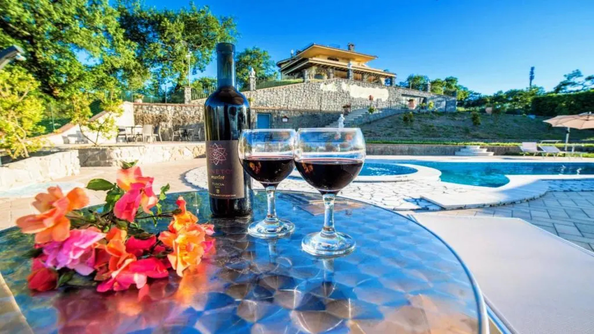 Amazing Lake View - Villa With Pool and Jacuzzi