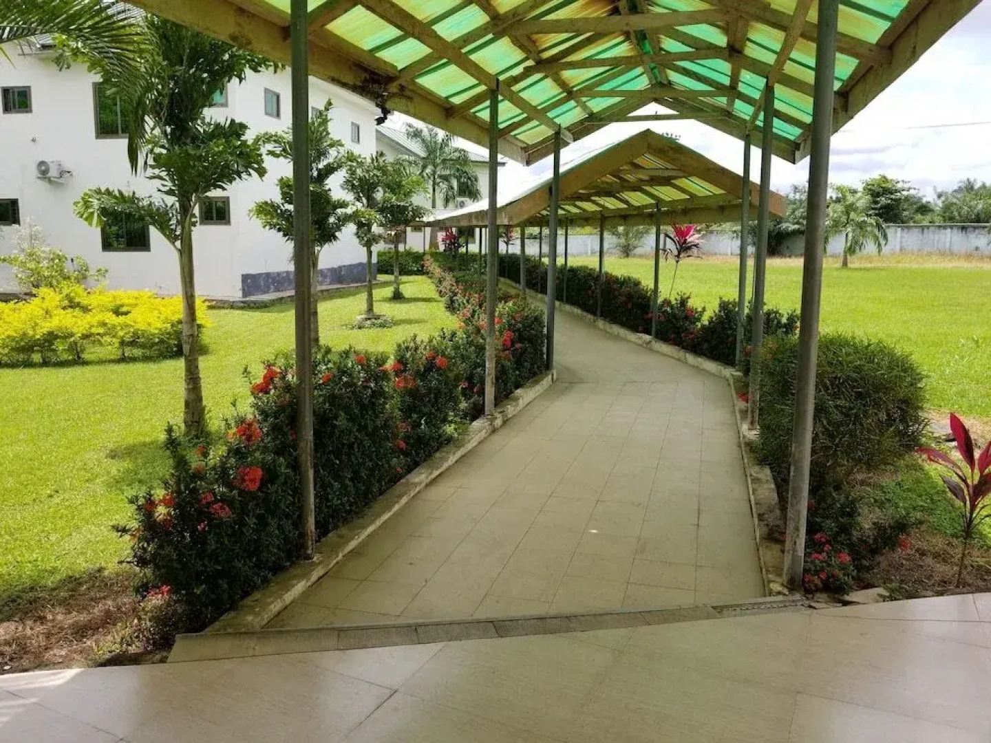 Majestic Ville Hotel Resort