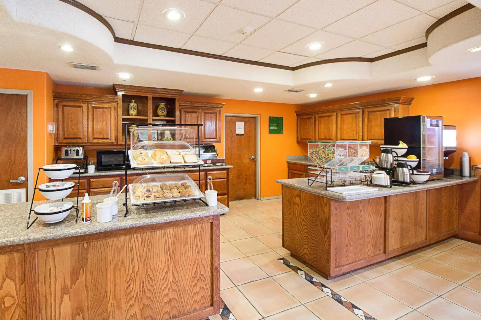 Shary Inn and Suites