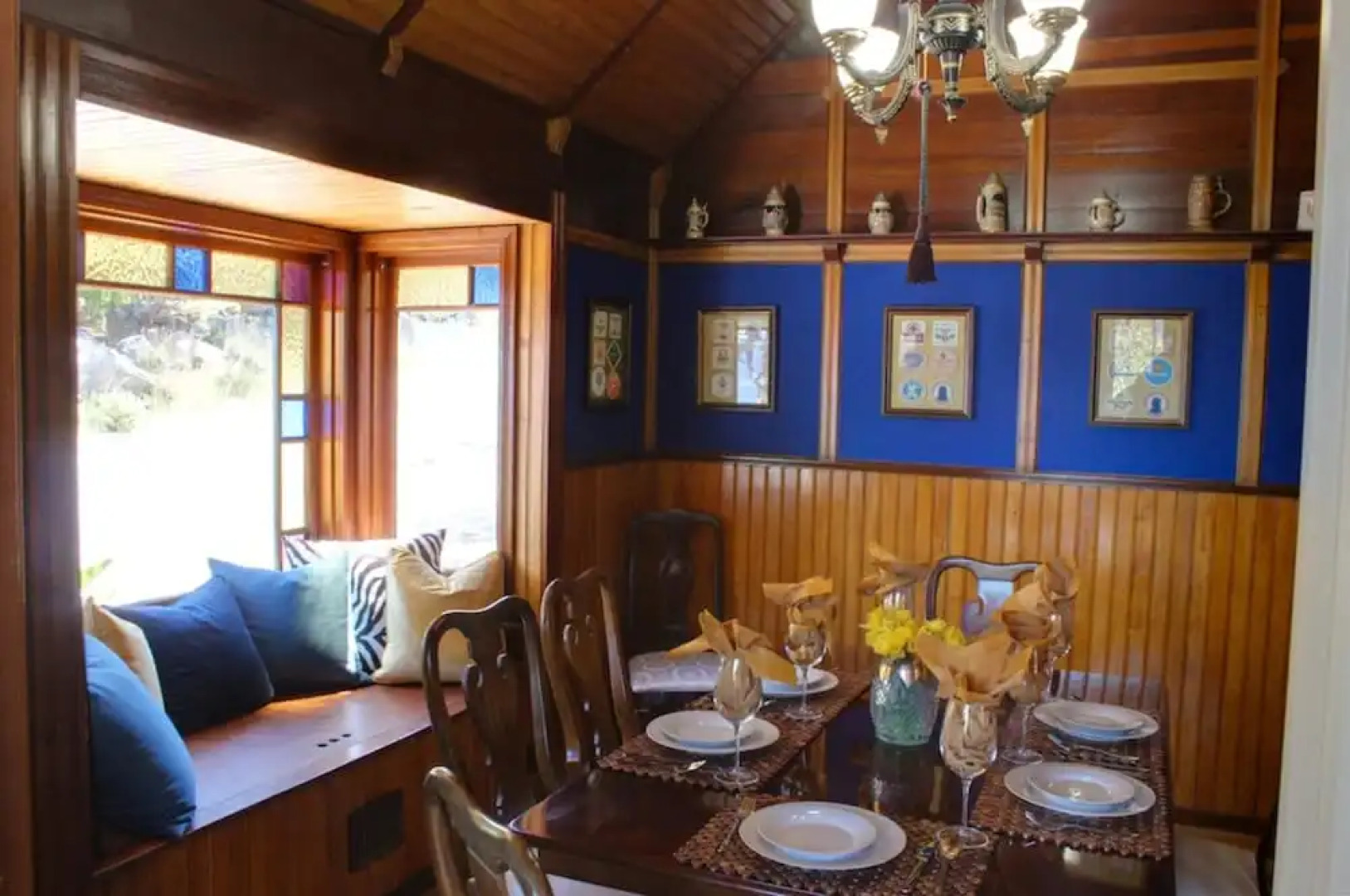 3573 Captain's Castle