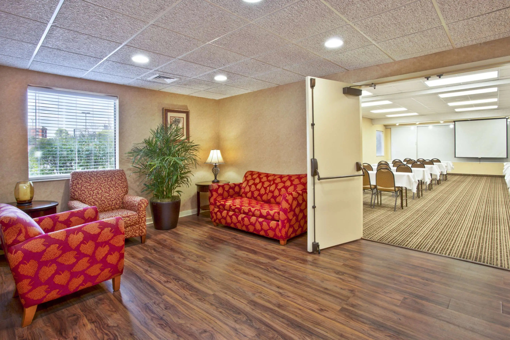 Baymont by Wyndham Knoxville/Cedar Bluff